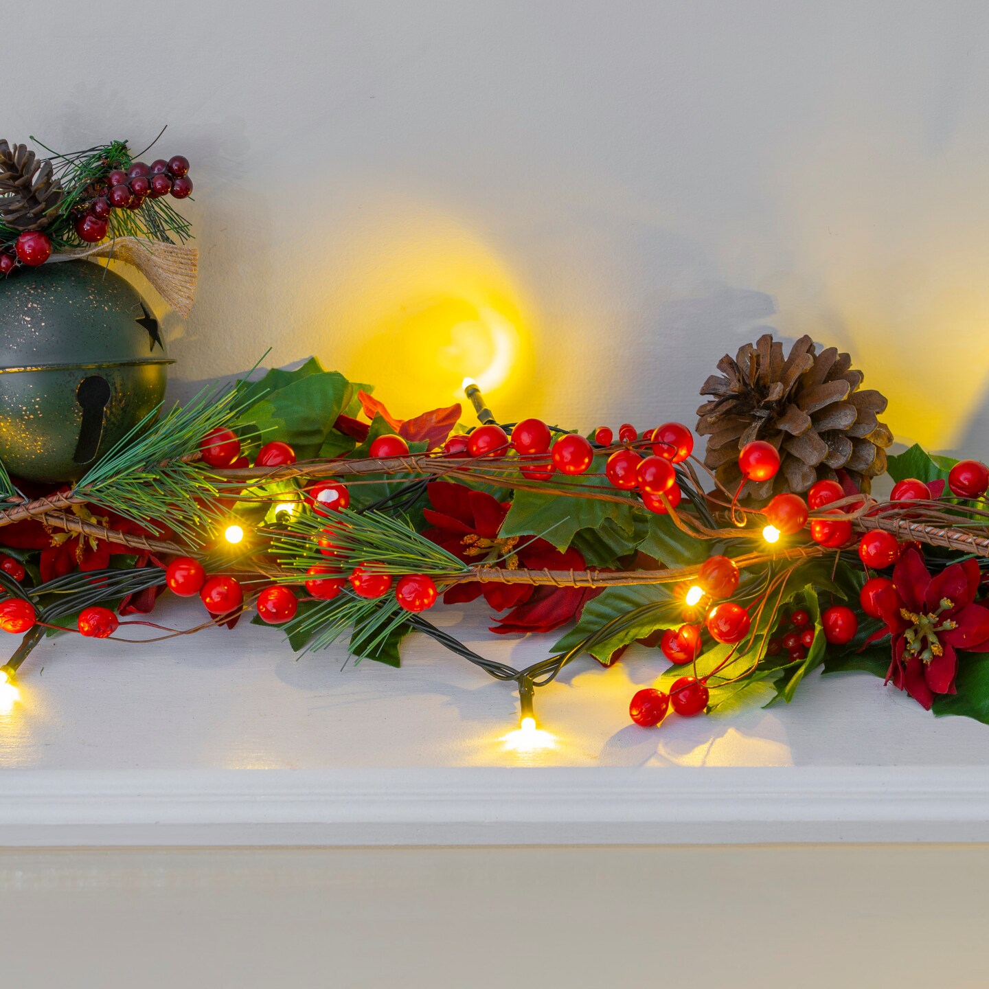 Ornativity Pine and Berries Garland - Pine Needles and Berry Rustic Xmas Holiday Decor Christmas Tree Natural Garland Decorations &#x2013; 6 Ft (4 Pack)