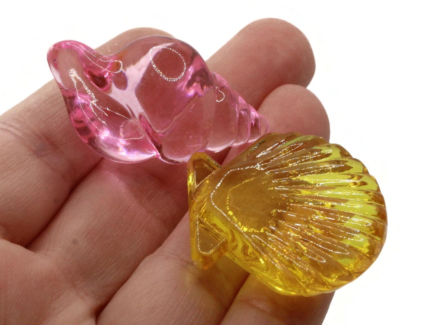 8 Mixed Color Plastic Mixed Shape Seashell Cabochons bE3