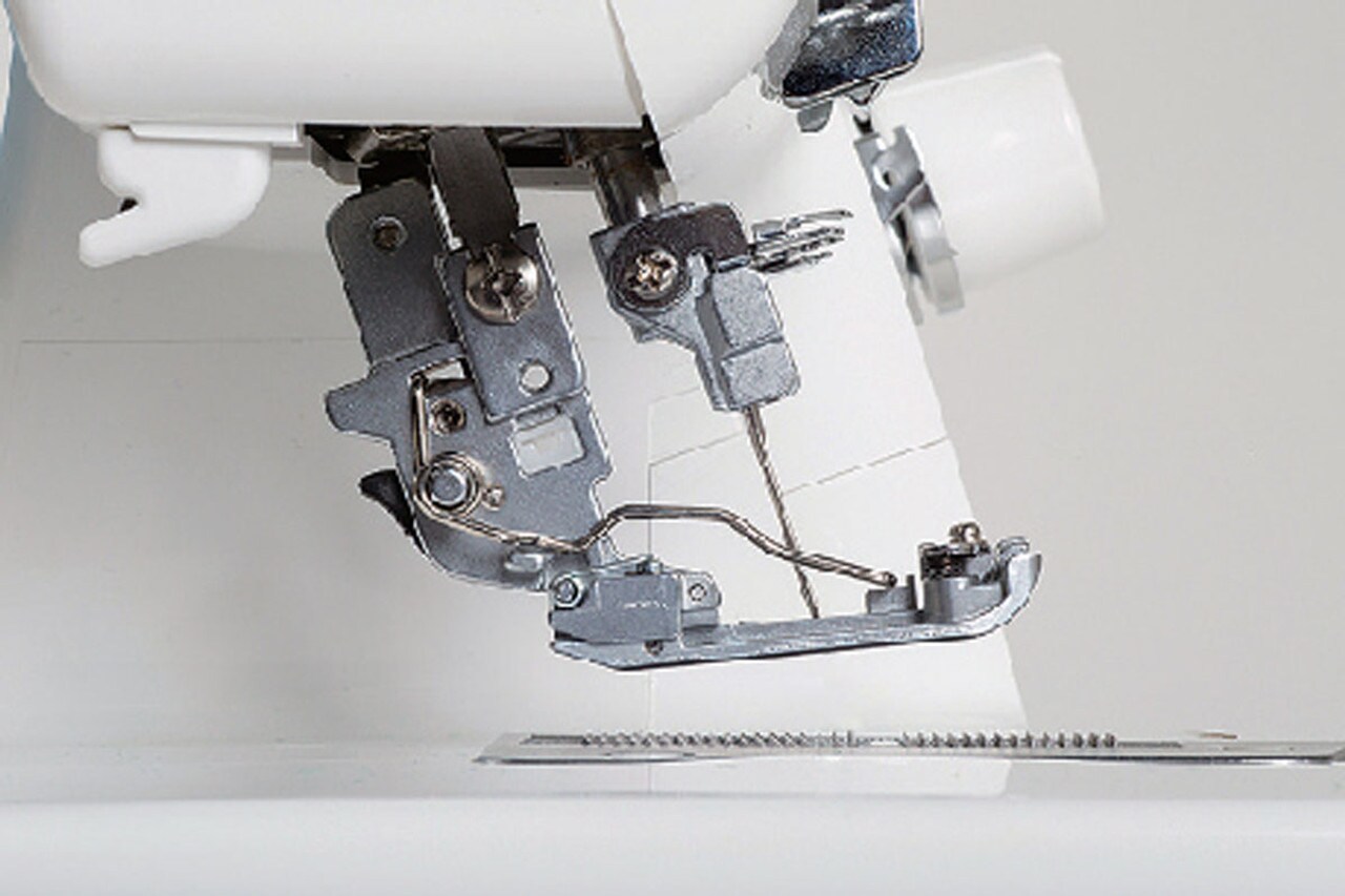 JUKI MCS-1500 Cover and Chain Stitch Machine