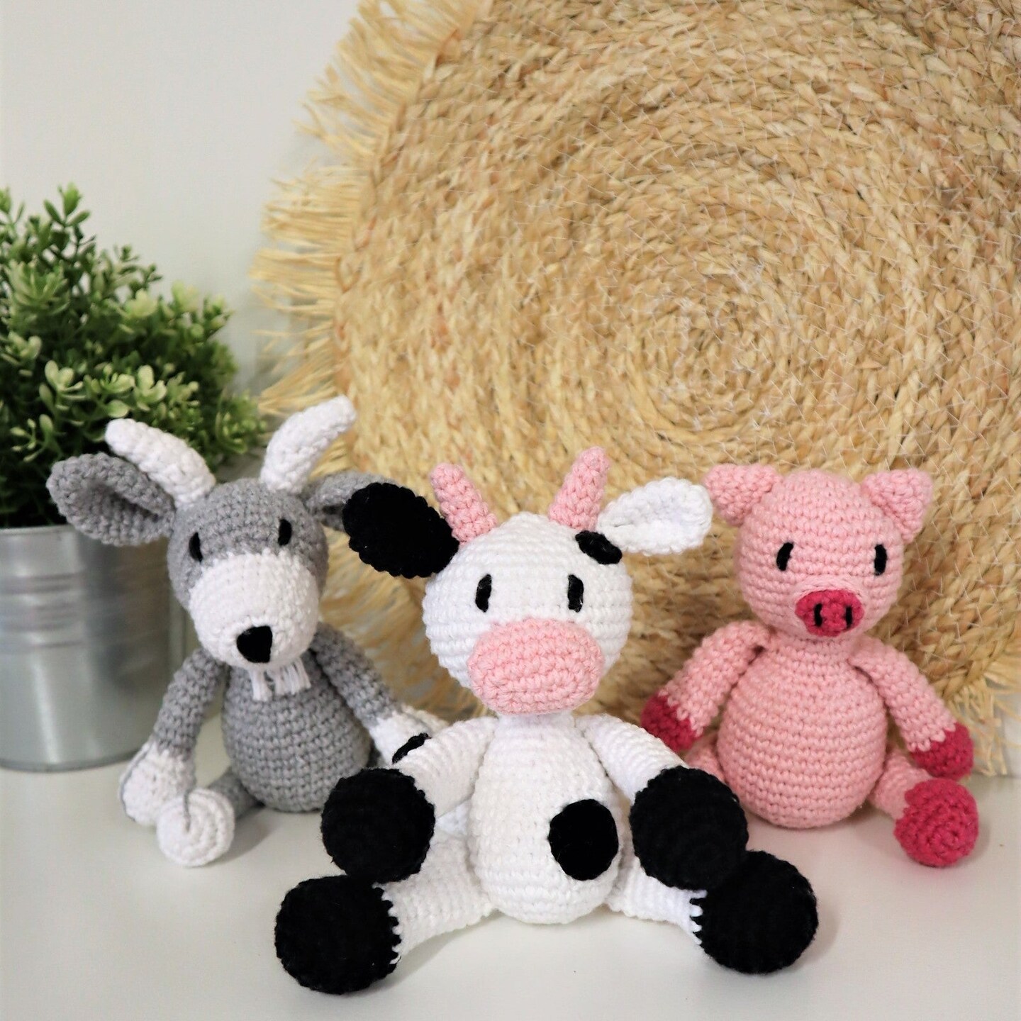 DIY Crochet Kit by Hoooked Farm Friends PAK347