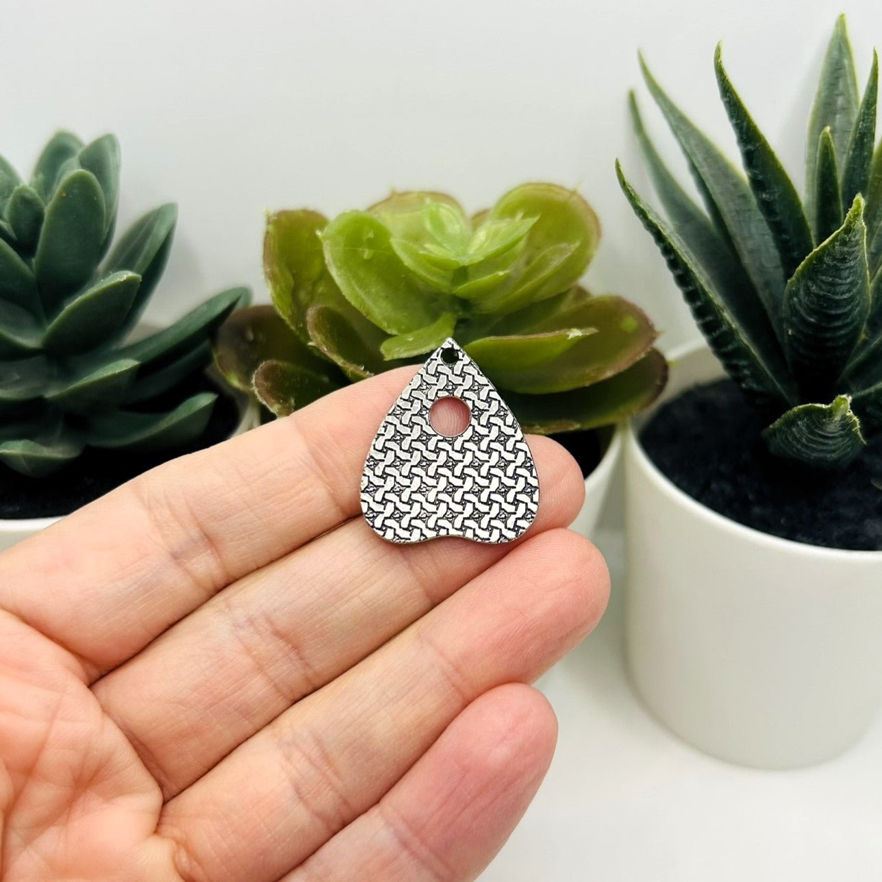 1, 4, 20 or 50 Pieces: Antique Silver Cat Ouija Planchette Charms