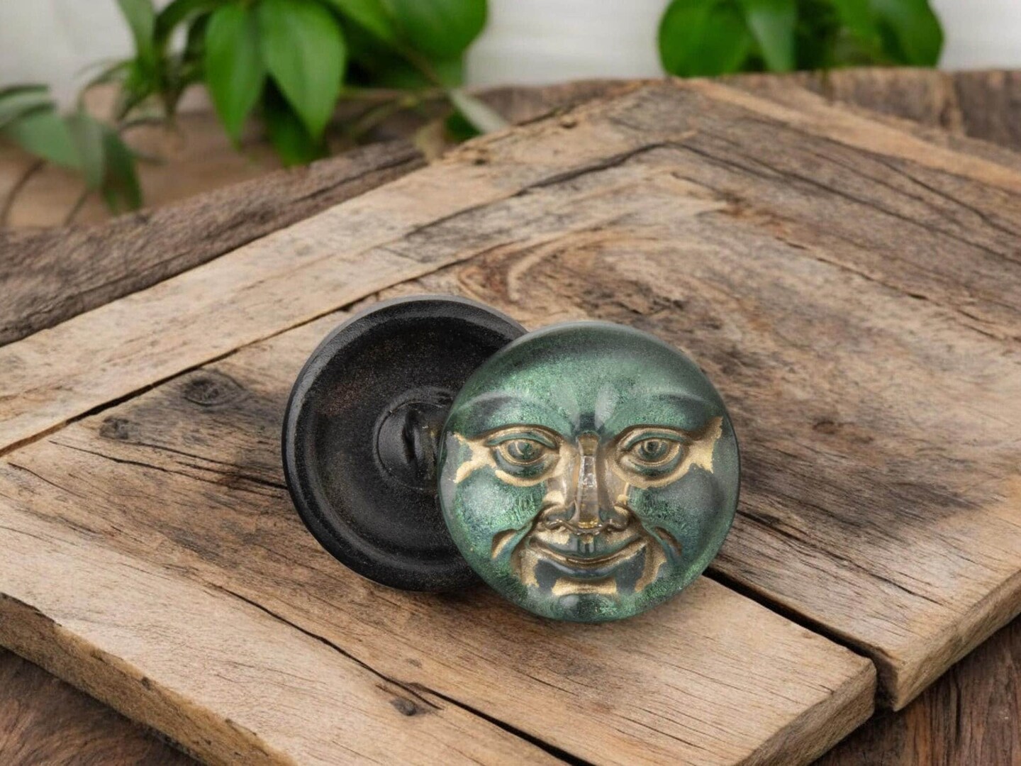 17mm Moon Face Tourmaline Green Antiqued - Czech Glass Buttons