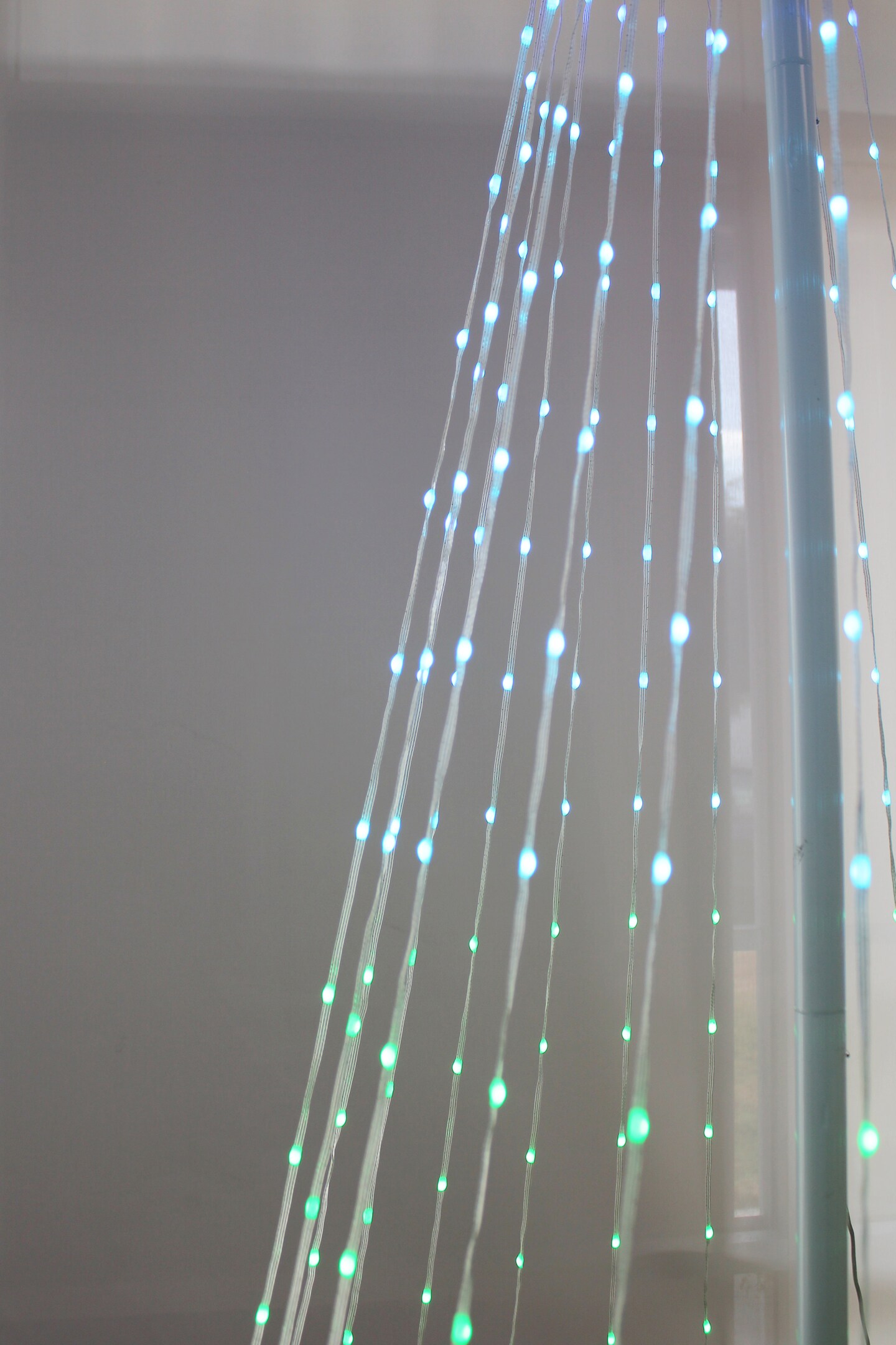 Perfect Holiday Decorative Outdoor Tree Light with RGB LEDs – Multiple Sizes & Features Available