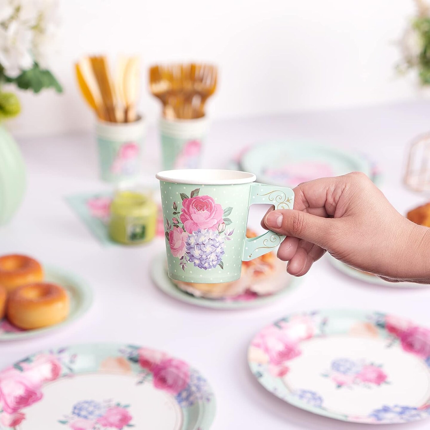 Tea Party Supplies Serves 16, Tea Party Plates and Napkins Sets, Paper Saucers, Tea Cups with Handles for Girl&#x27;s Birthday, Baby Shower, Total 128 PCS