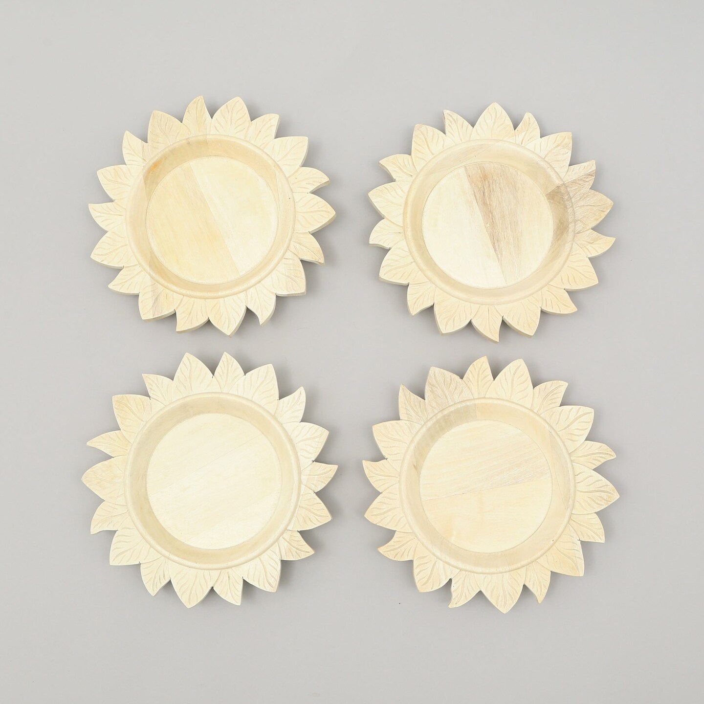 Handcrafted Natural Wood Charger Plates &#x2013; Eco-Friendly, 13&#x201D;