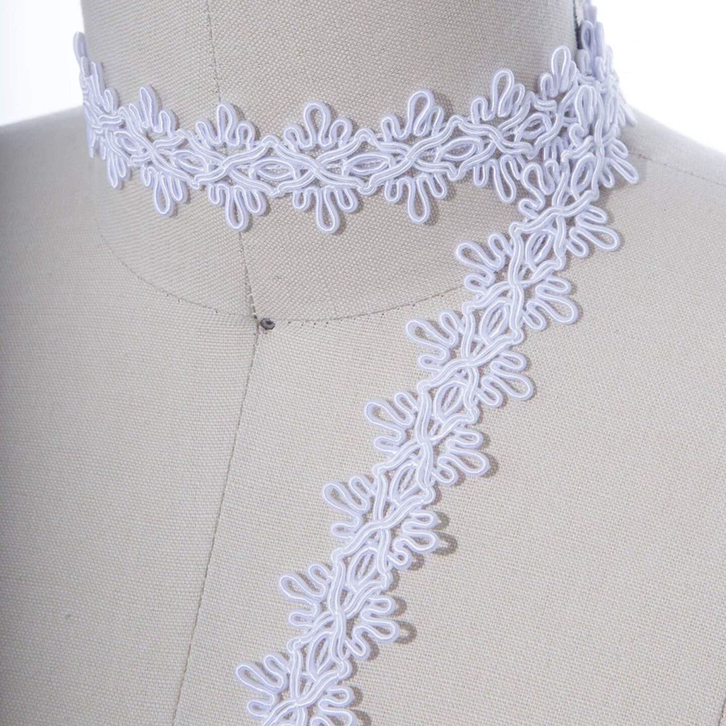 1 Yard White Upholstery Gimp Trim 1&#x22; Braided French Gimp Braid for Upholstery, Costumes, DIY &#x26; Crafts