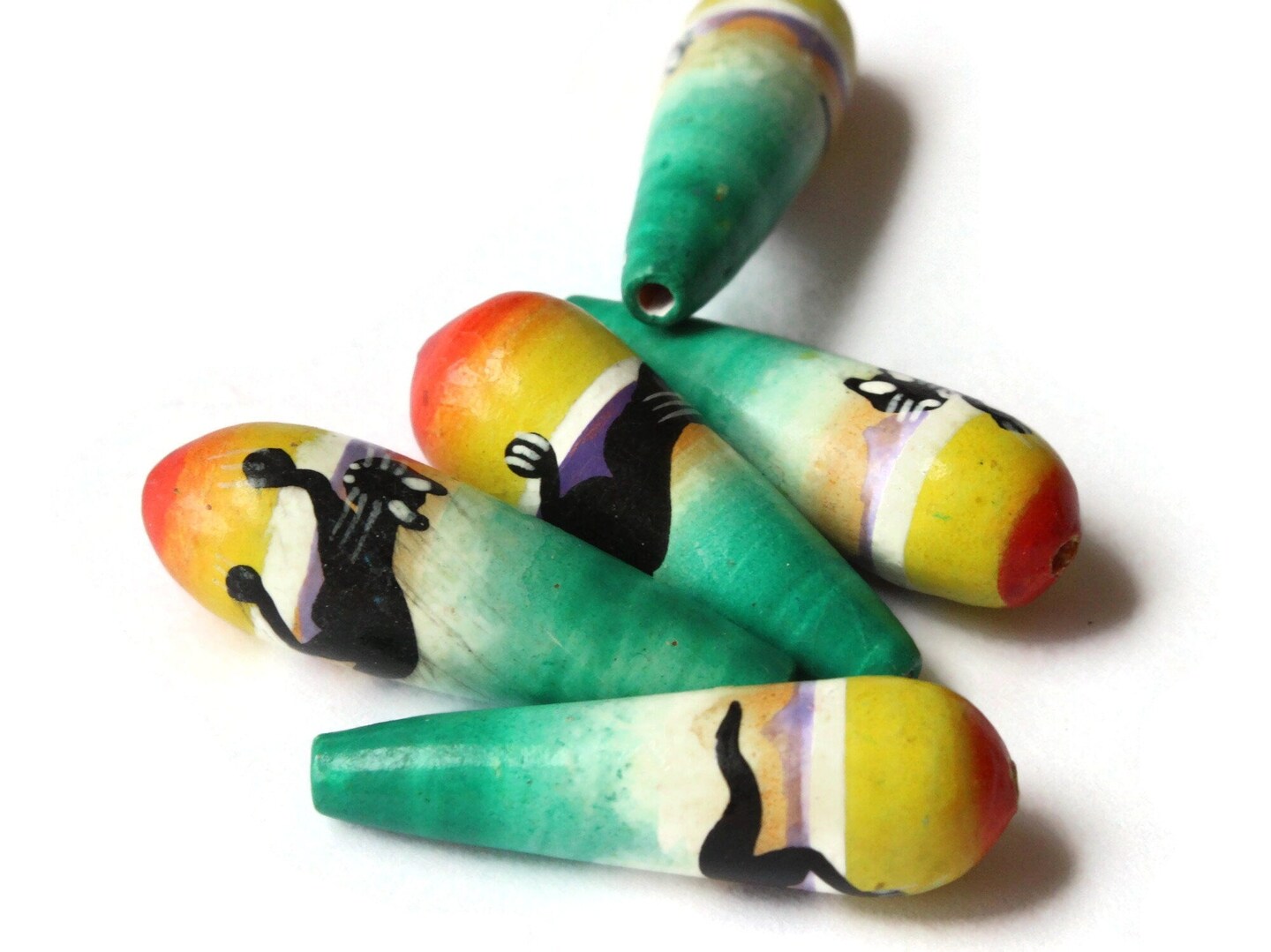 5 32mm Vintage Painted Clay Multicolor Teardrop Cat Peruvian Beads