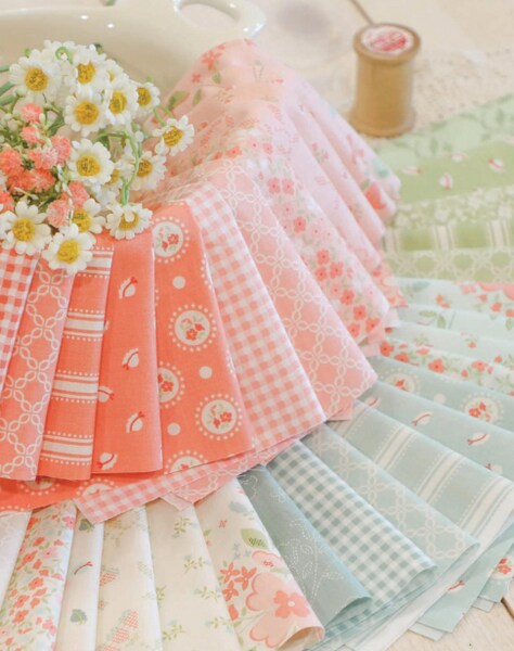 Sunbonnet 2.5&#x22; Strip Roll (Jelly Roll) by My Sew Quilty Life for Moda (31760JR)