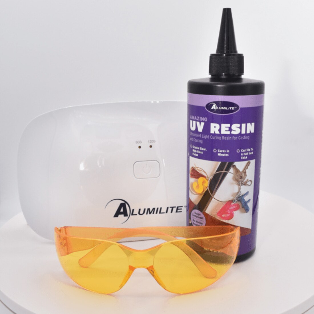 UV Craft Light 48 watts, 28 LEDs, USB cord (adaptor not included)