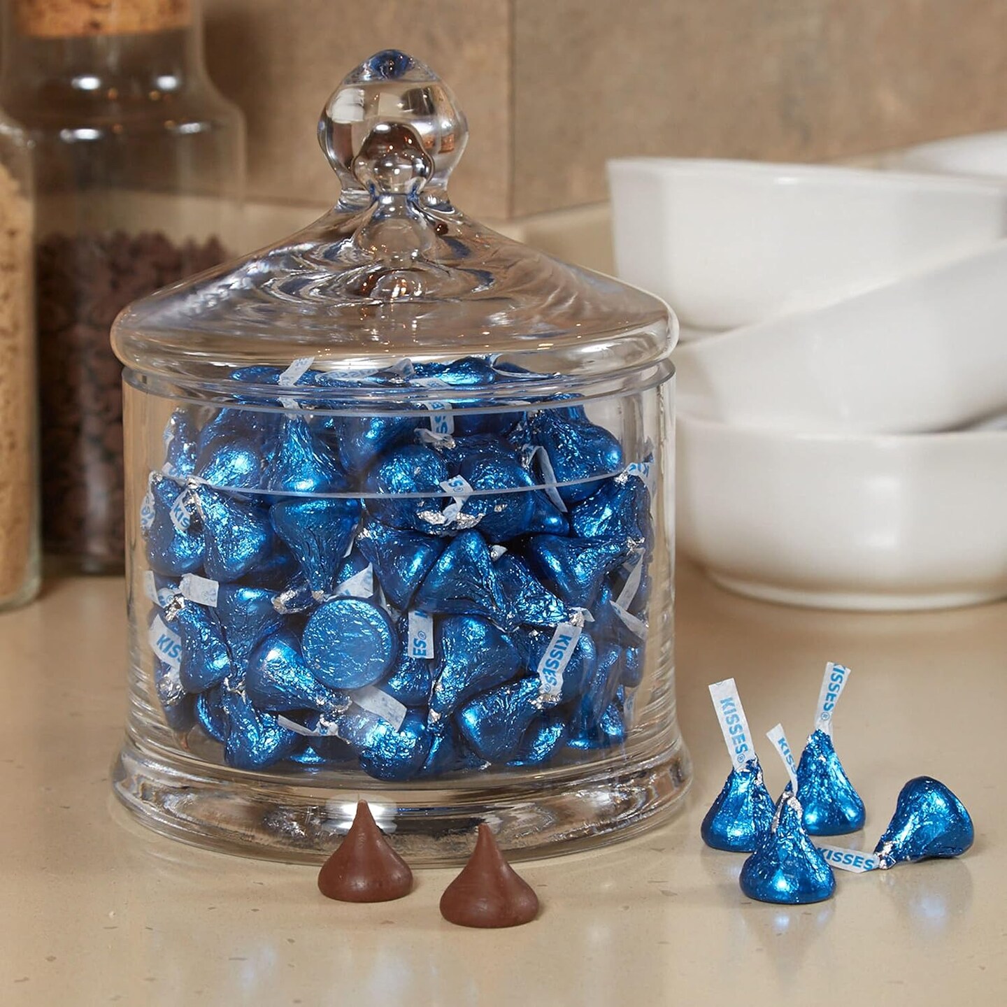 Kisses Dark Blue Foils 66.7Oz