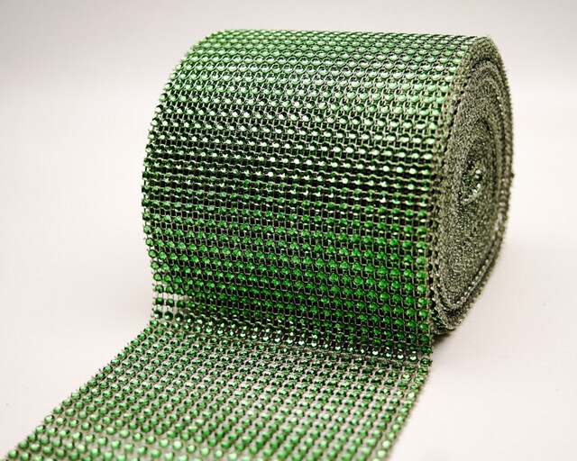4.5&#x22; x 10 yards 24 Rows Emerald Green Diamond Mesh Wrap