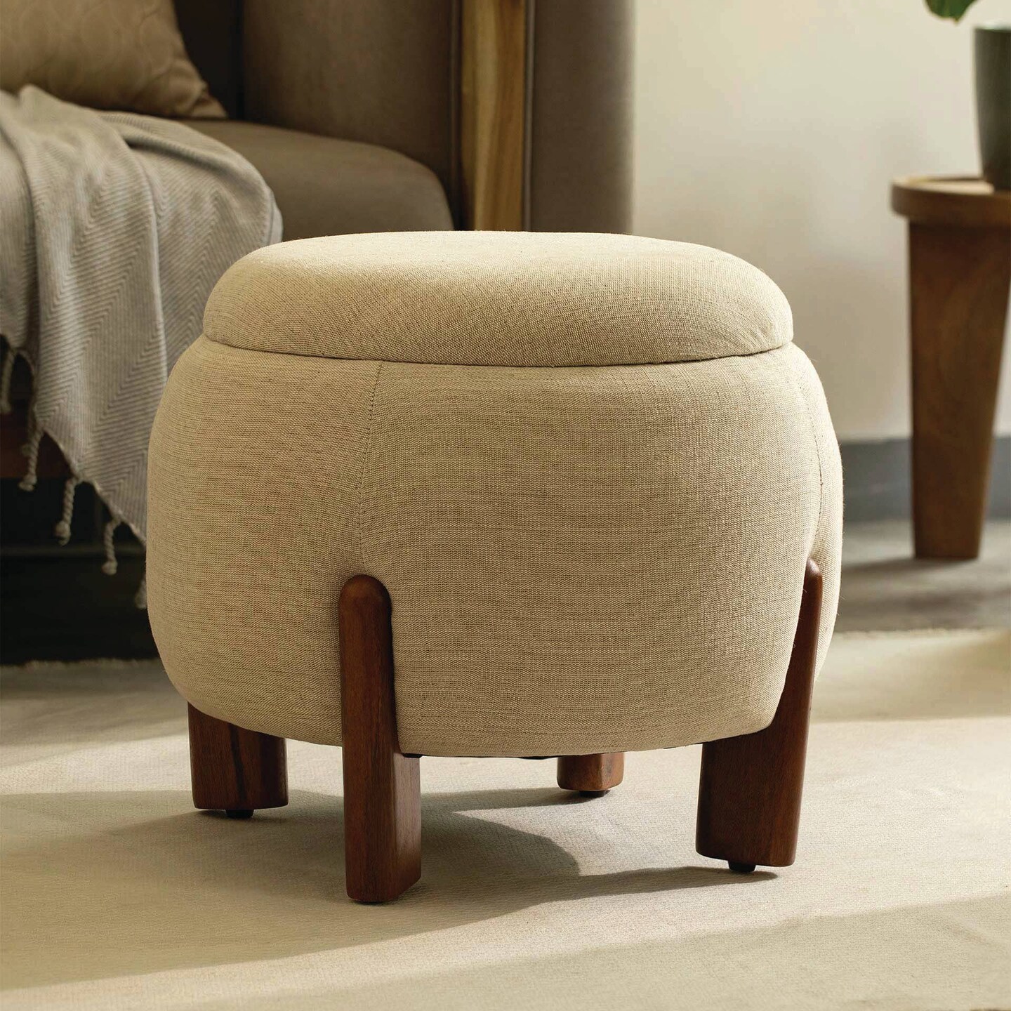 Upholstered Round Ottoman - 19.69 X 19.69 X 16.93&#x22;