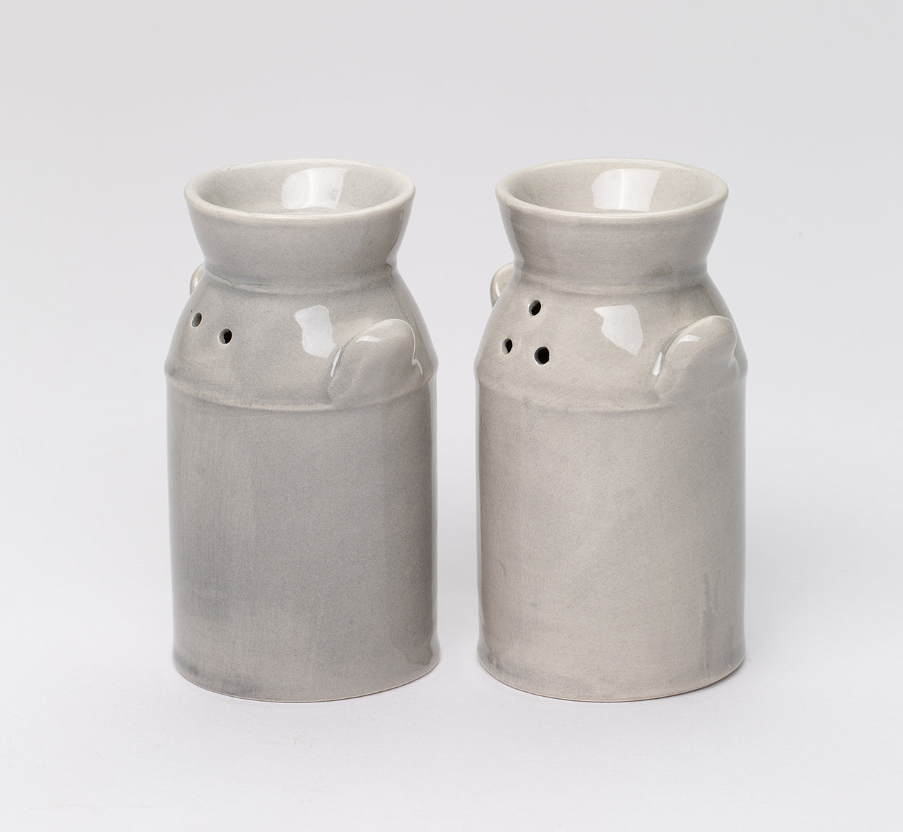 Ceramic Milk Jug Salt And Pepper Shakers, Home D&#xE9;cor, Gift for Her, Mom, Farmhouse Kitchen D&#xE9;cor, Vintage Decor