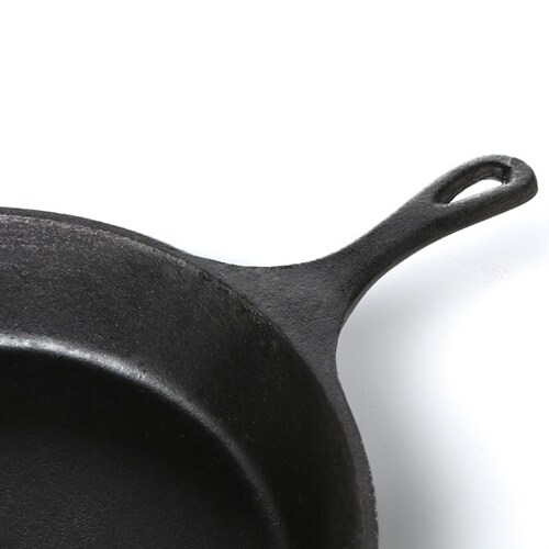 14-Inch Black Cast Iron Skillet Pan Pre-Seasoned for Easy Cooking and Stovetop Oven