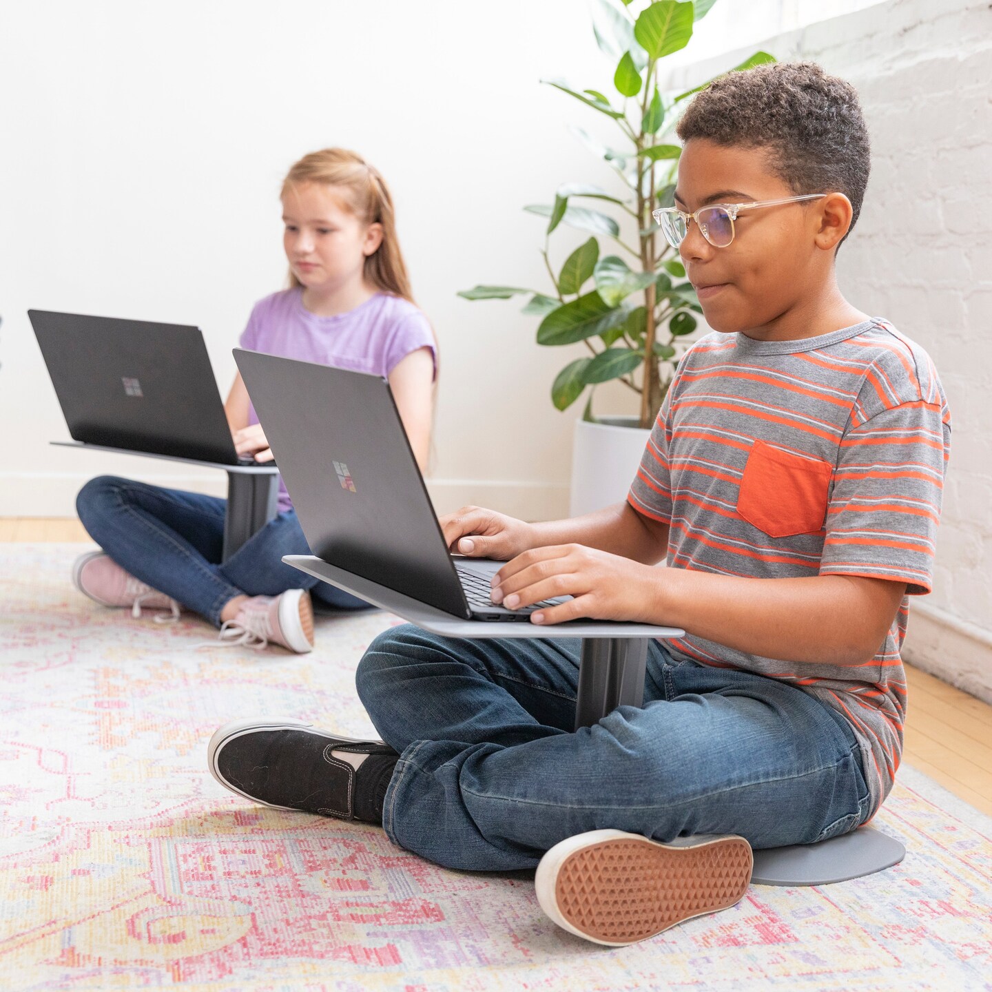 The Surf Portable Lap Desk