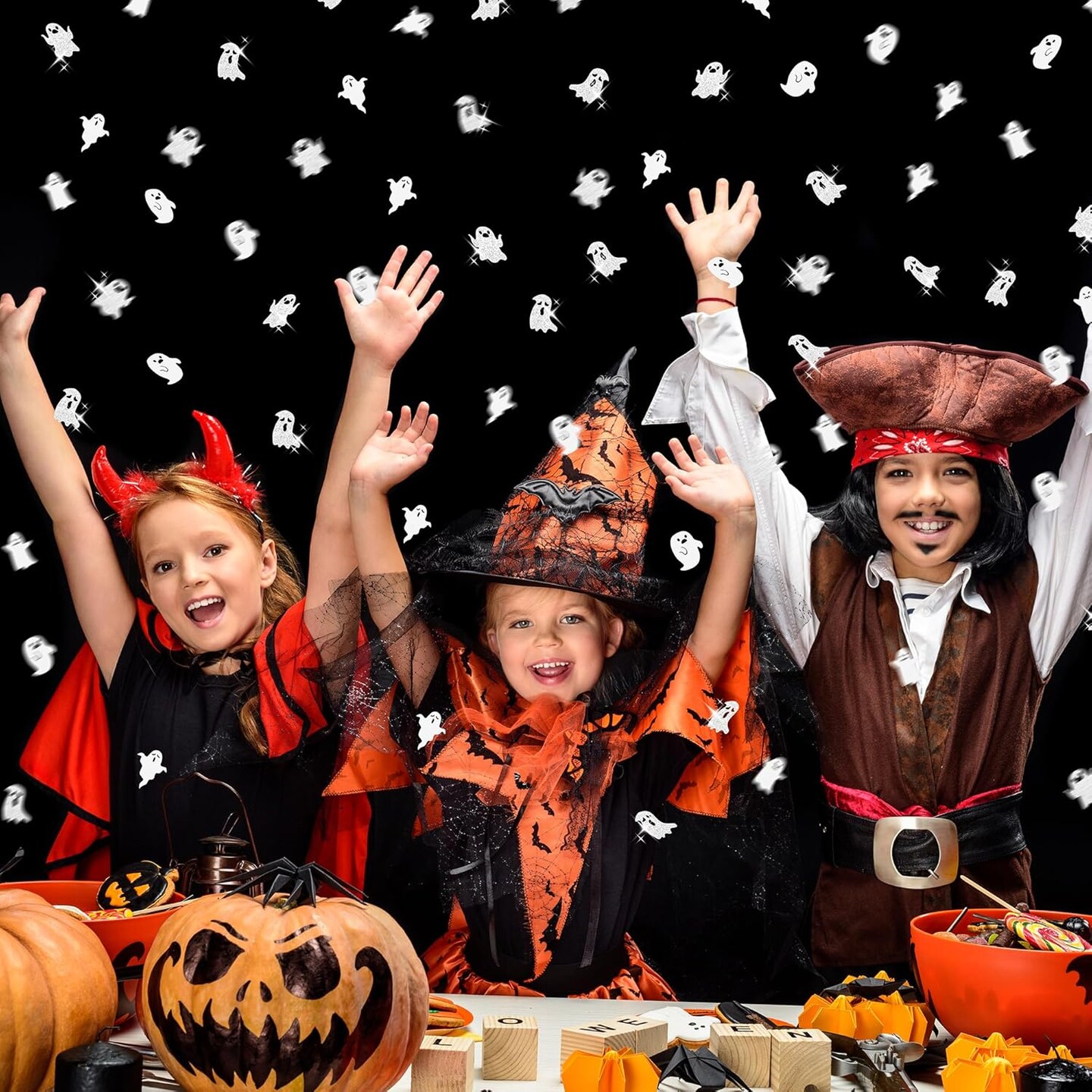 300Pcs Halloween Ghost Confetti Glitter (White)