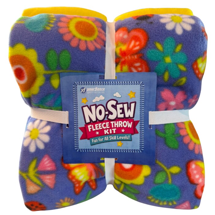 Delightful Garden Anti-Pill Fleece Fabric No-Sew Throw Fleece Kit
