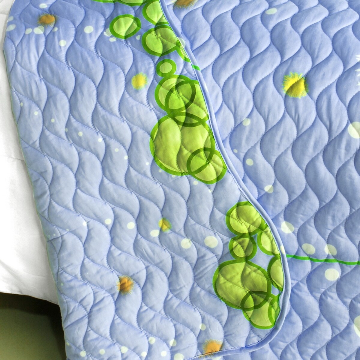 Dandelion Night Handmade Cotton Quilted Bedding Set Reversible Quilt with Sham(s), Vermicelli Stitching