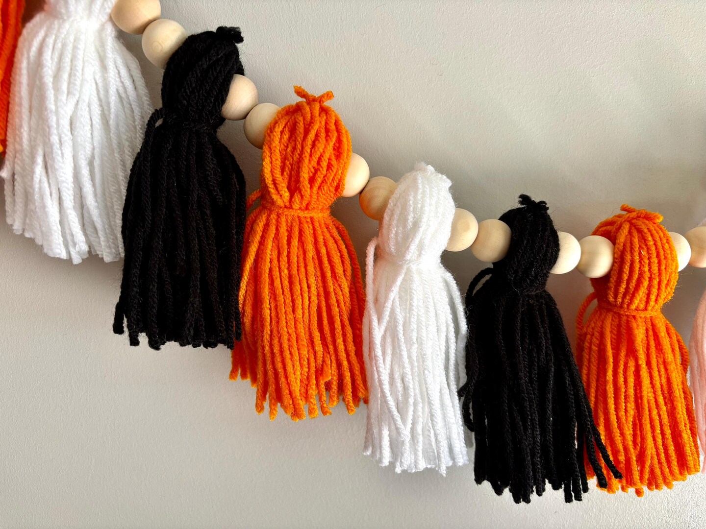Black and Orange Yarn Tassel Garland with Wooden Beads, Halloween