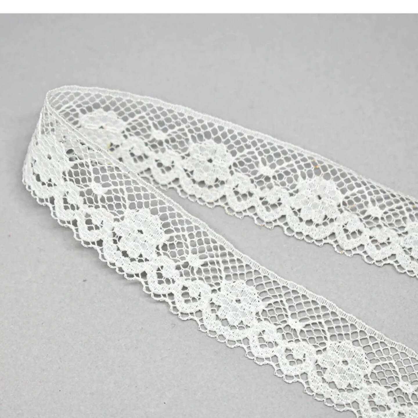 Fancy White Lace Trim Decorative DIY Craft Ribbon 1 inch Width