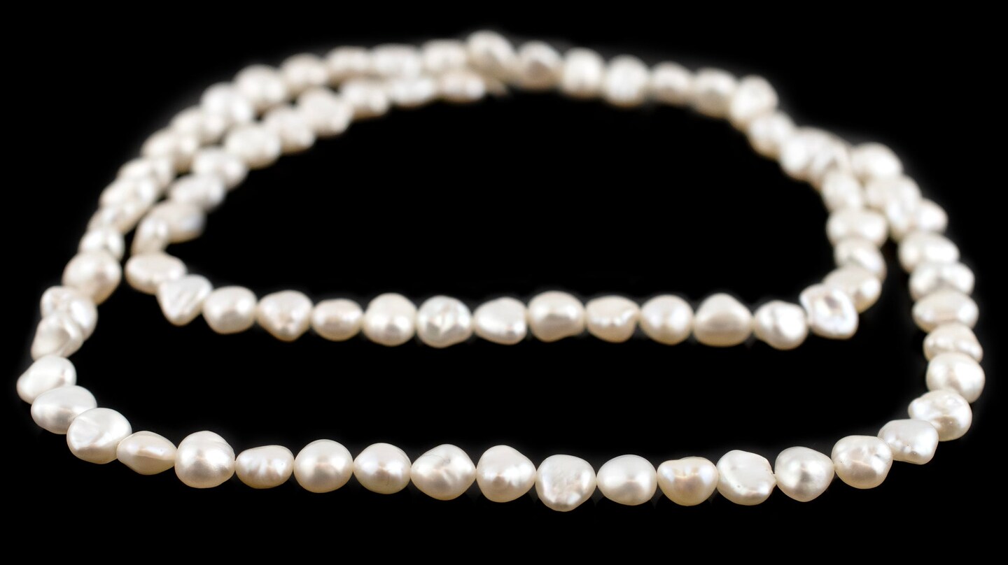 The Bead Chest White Nugget Vintage Japanese Pearl Beads: Unique 4-6mm Rice Shape for Elegant Jewelry Crafts