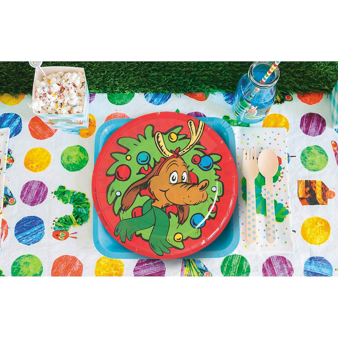 8 Count 7&#x22; The Grinch Max Multicolor Disposable Paper Dessert Plates Festive Christmas Party Tableware