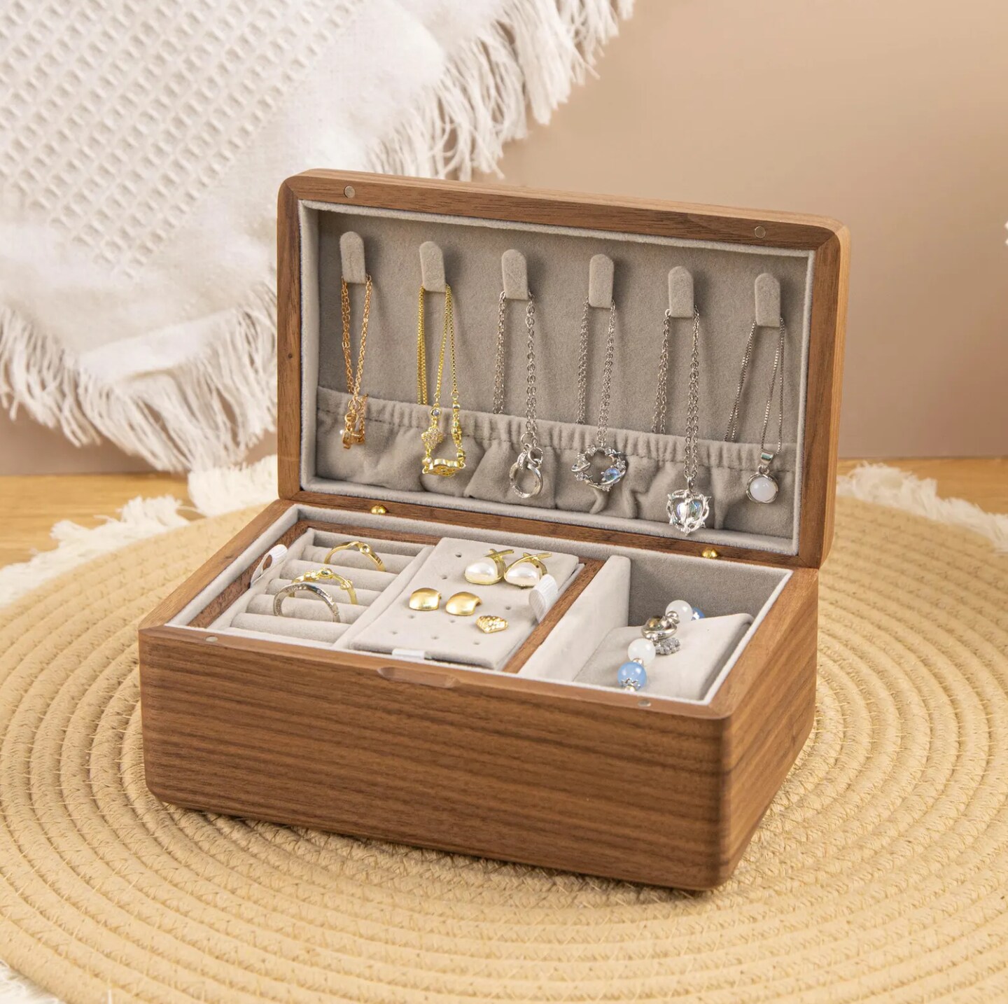Customized Walnut Jewelry Box, Portable Jewelry Storage Box