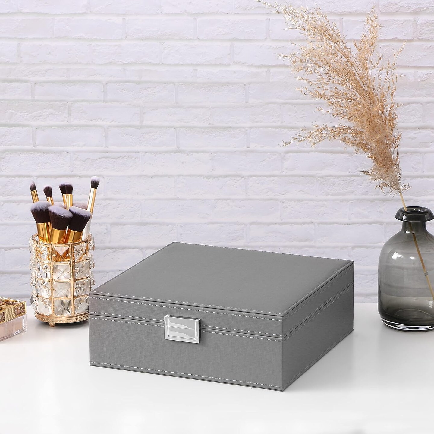 Luxury 2-Layer Jewelry Organizer Box with Mirror – Ring & Earring Storage Case with 11 Ring Slots, 25 Compartments, Faux Leather & Velvet Interior, Elegant Grey Jewelry Display for Women & Men (Grey)