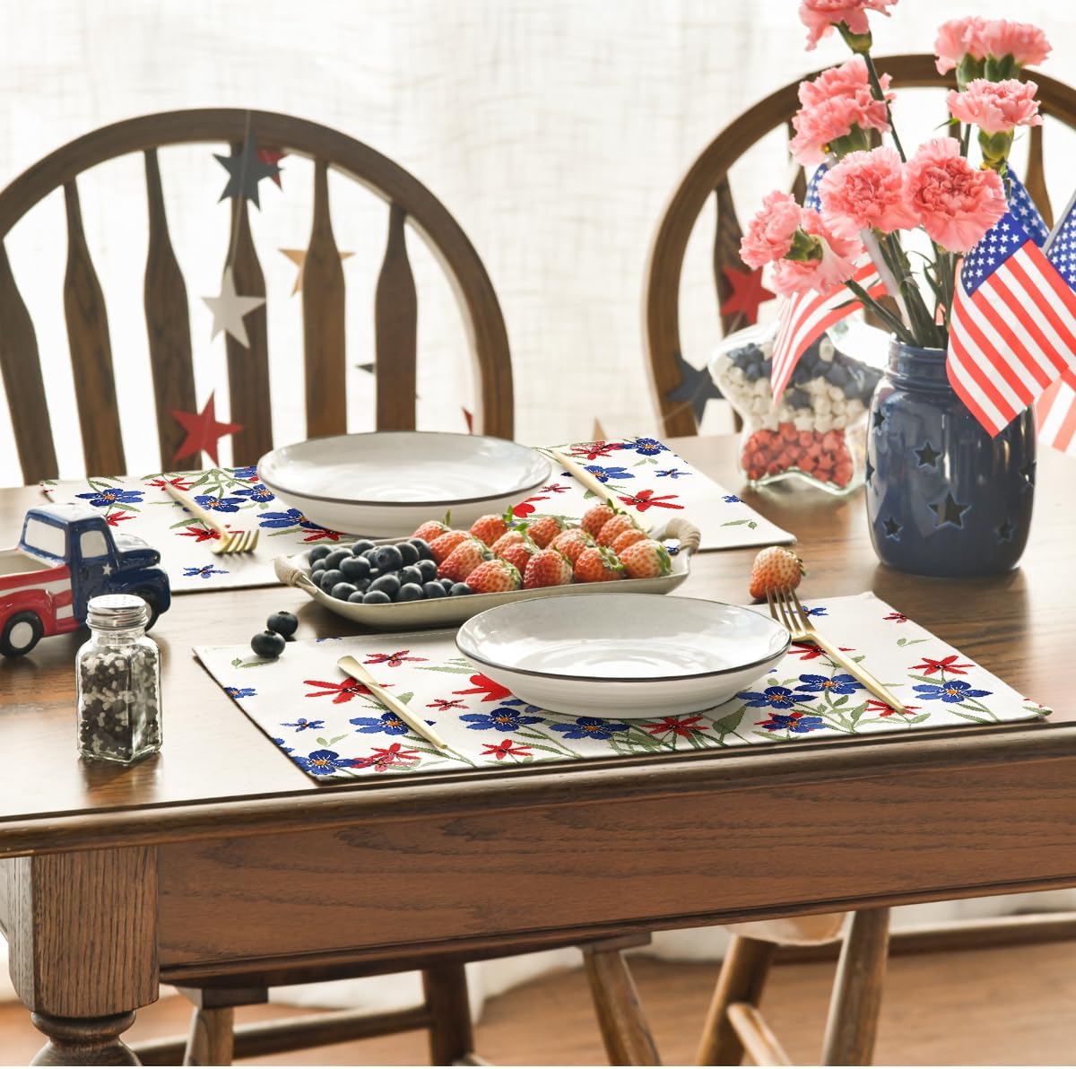 Poppy Flowers Leaves 4th of July Placemats Set of 4, 12x18 Inch Memorial Day Patriotic Featival Holiday Table Mats
