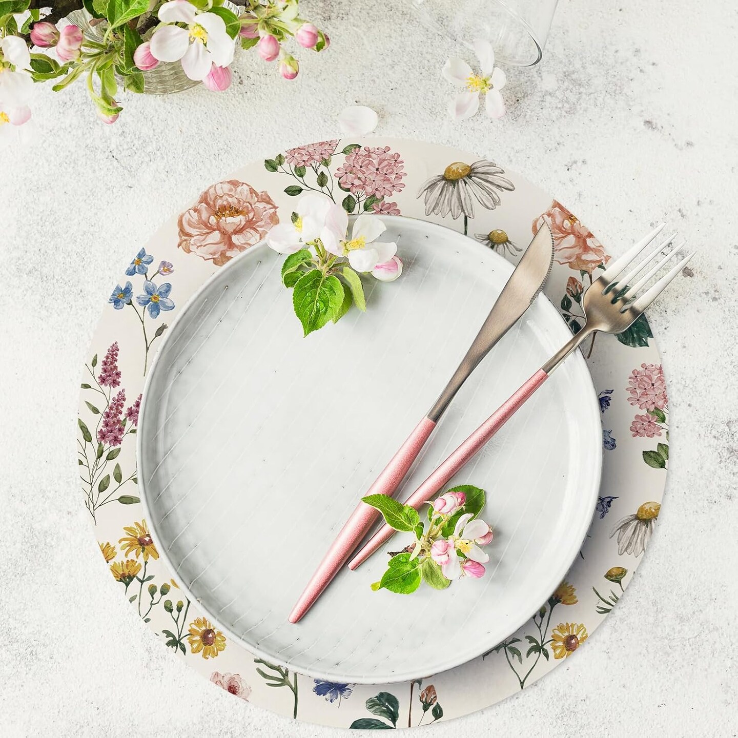 50Pcs Floral Round Paper Placemat Wildflower Disposable Place Mat Retro Floral Decorative Paper Table Mat for Spring Wedding Bridal Shower Party Table Setting, 13 x 13 Inch