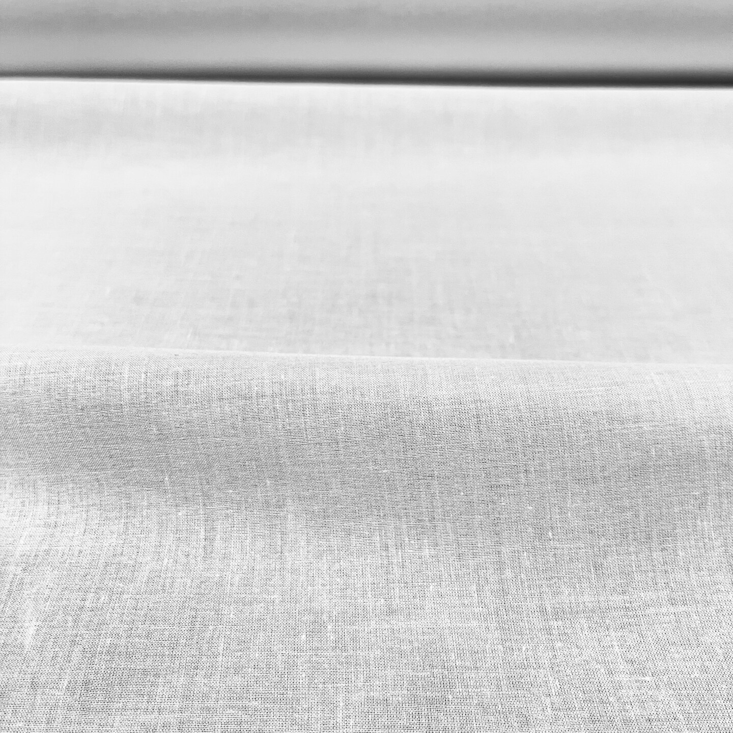 FabricLA 100% Cotton Lawn Fabric | White | Precut 10 - Yards