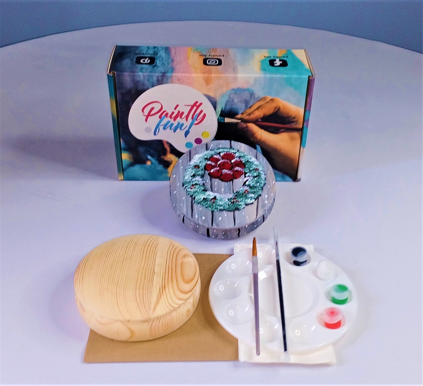 Christmas Paint Kit - The Winter Wreath Tabletop Trinket Box Art Painting Kit &#x26; Video Lesson, Art Gift Set, Christmas Craft, Beginner Painting, Paint At Home