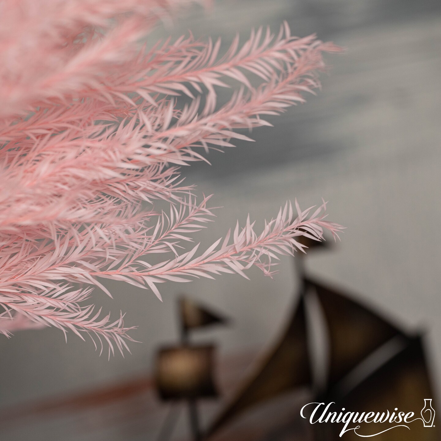 Uniquewise Preserved Real Floral Stems Chic Vase Fillers &#x26; Accents for Bouquets Centerpieces &#x26; Ornamental Displays Ideal for Home Office Boutique Cafe Resto Bar and Event Decor