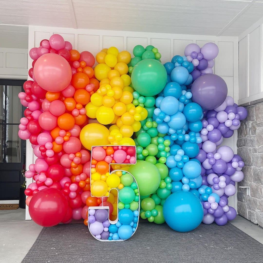 Bezente Assorted Rainbow Latex Balloons, 100 Pack 12 inch Round Helium Bright Color Balloons for Birthday Baby Shower Wedding Party Decorations