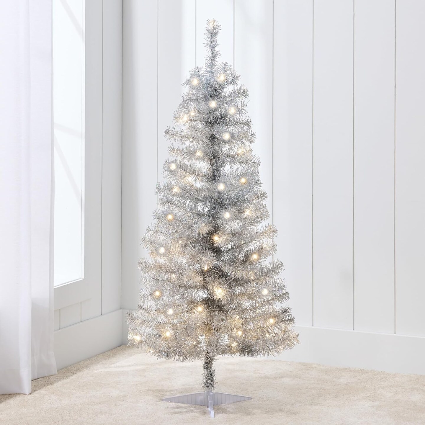 4ft Pre Lit Christmas Tree Mini Artificial Tree with Twinkling LED Lights for Bedroom or Apartment