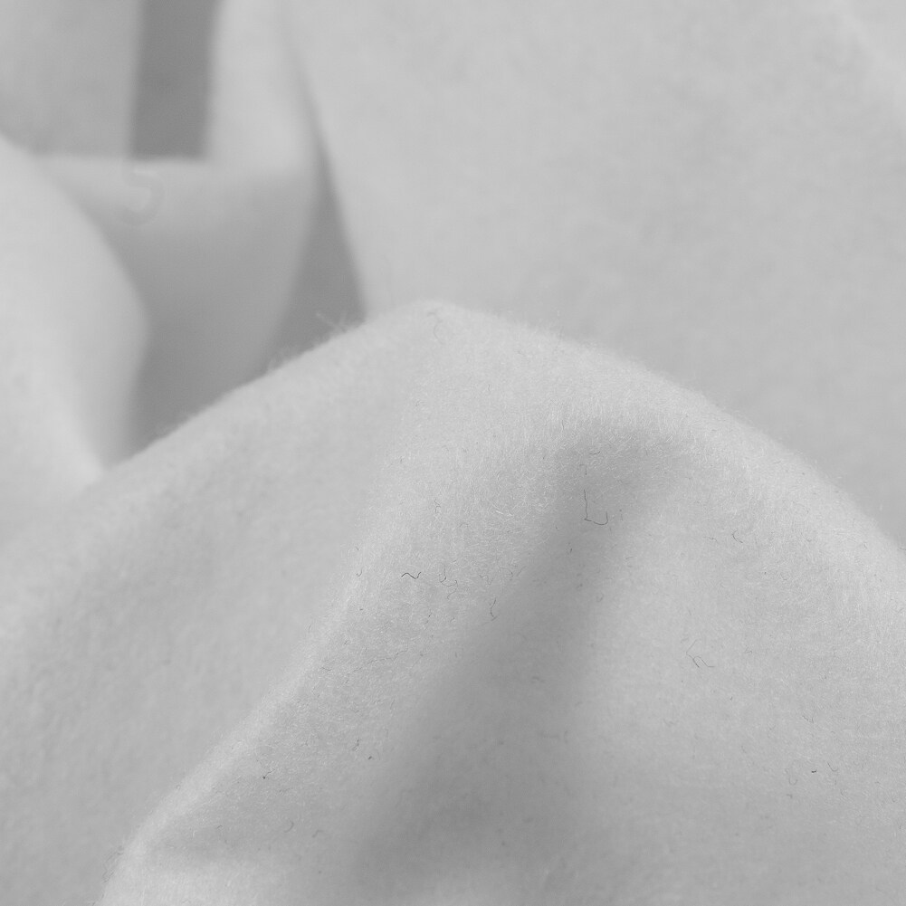 1 Yard Durable Acrylic Felt Fabric White Medium Heavyweight Solid Craft Material