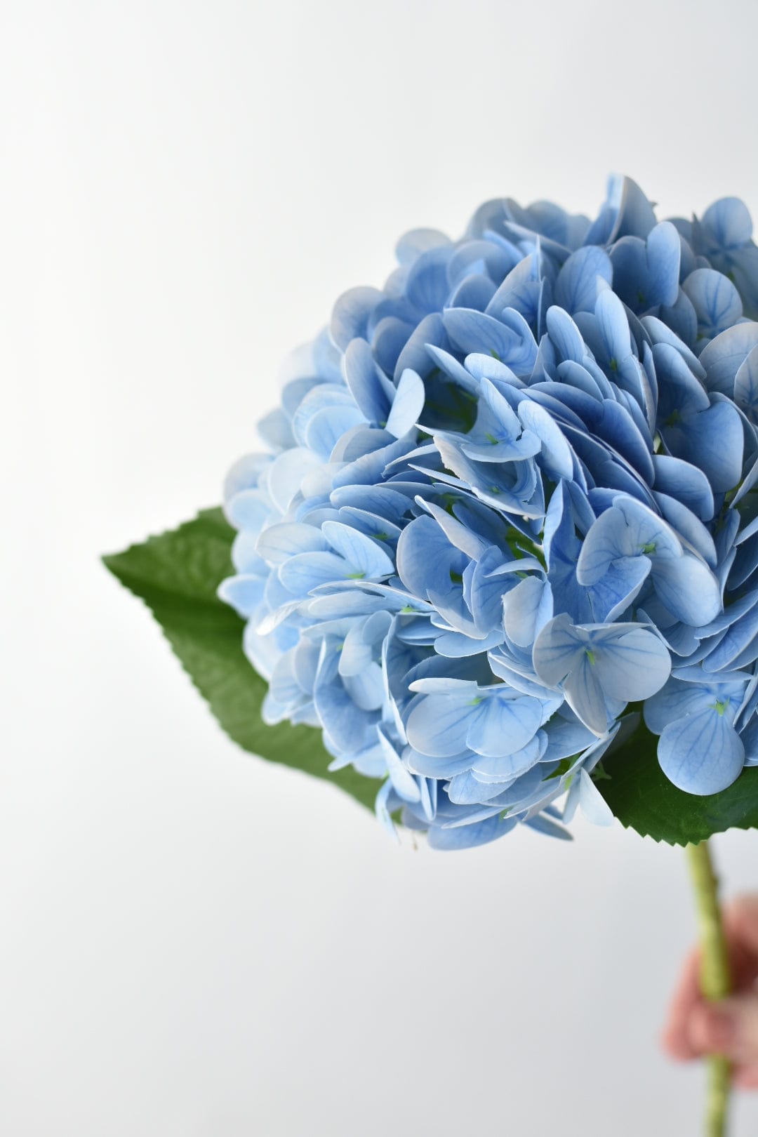 20&#x22; Faux Real Touch Blue Hydrangea Hydrangea Stem