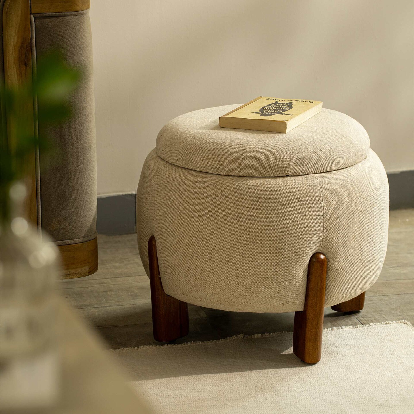Upholstered Round Ottoman - 19.69 X 19.69 X 16.93&#x22;