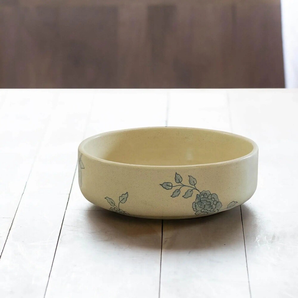Off-White Ceramic Printed Serving Bowl &#x2013; Elegant Pasta Bowl for Stylish Dining