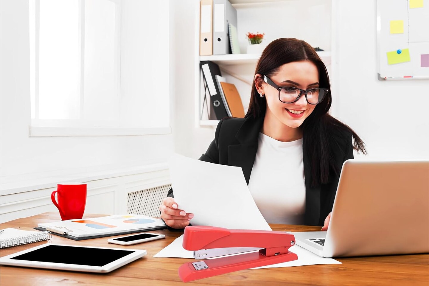 Red Stapler with 2000 Staples Full Desk Size (Pack of 6)