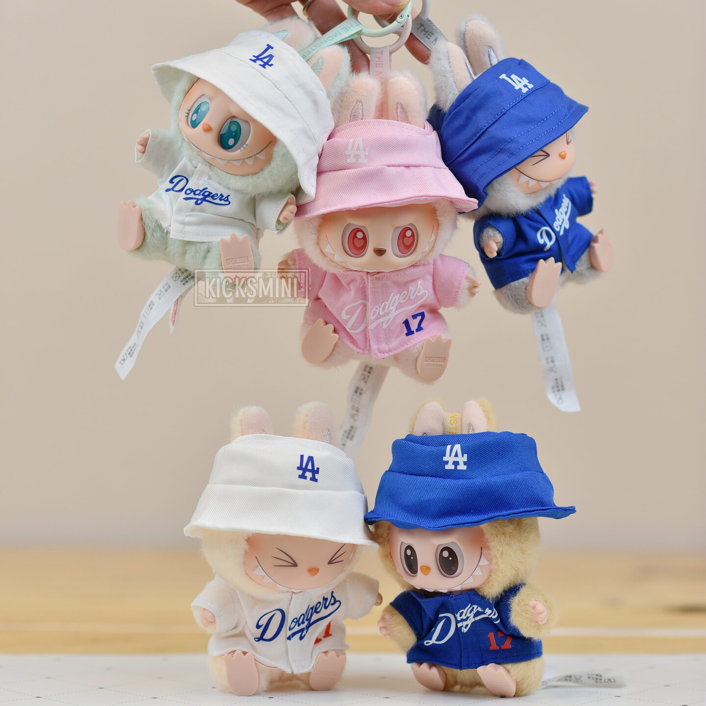 大谷くん　Los Angeles Dodgers　labubu着替えのみ Labubu Clothes L.A. Dodgers Ohtani 17 Jersey with Hat | Labubu
