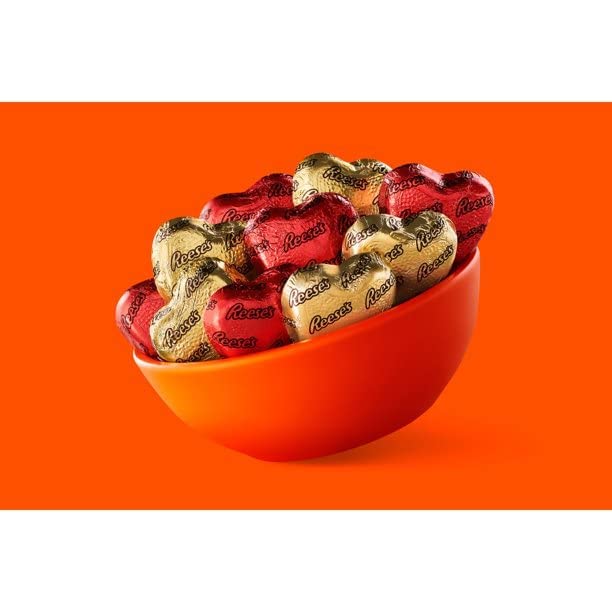 Holiday Reeses-Milk Chocolate Hearts 21 pcs approx. Red and Gold Foil Peanut Butter Chocolate shapped heart in tundras Sealed Bag