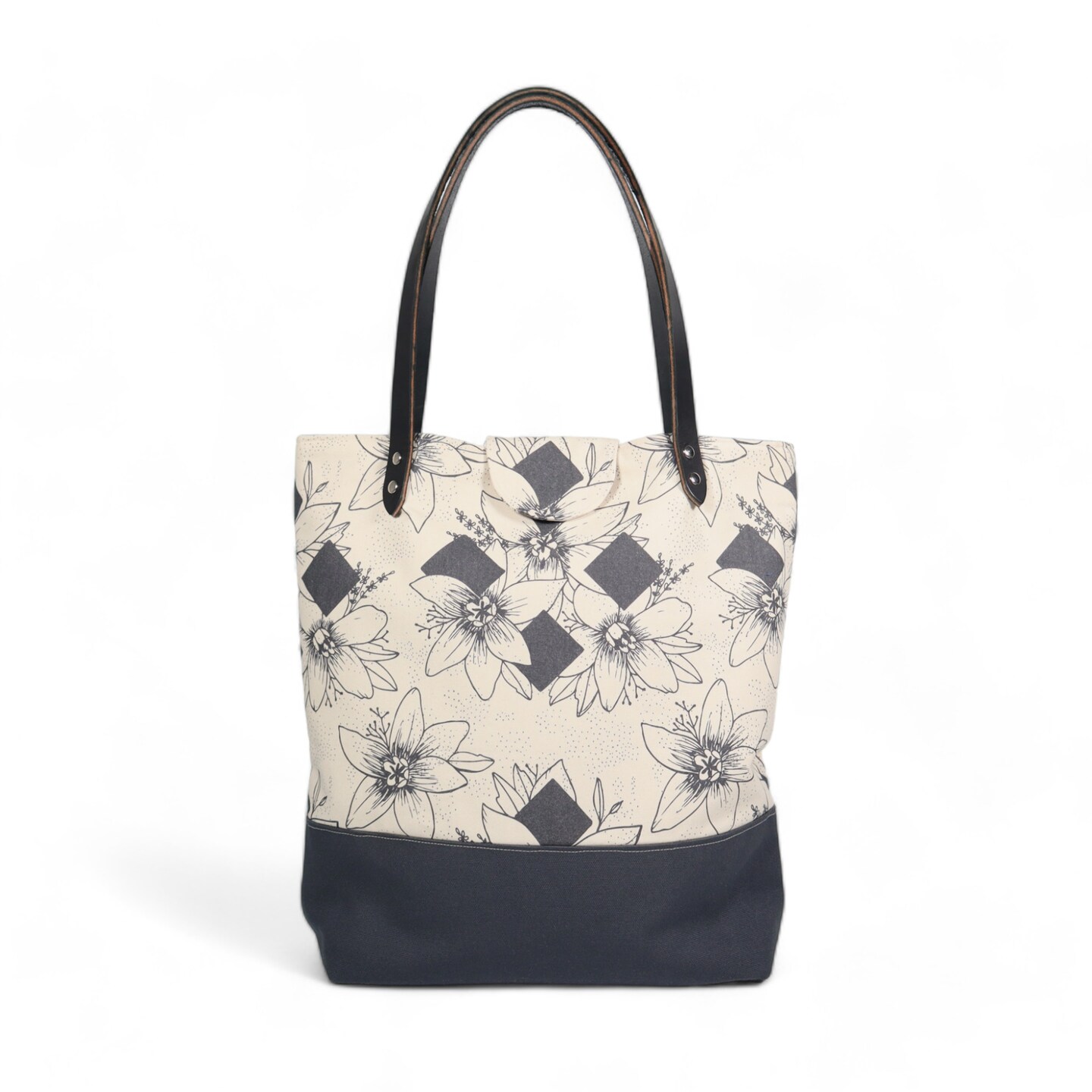 Crosscut Sewing Co.&#xAE; Lincoln Tote Sewing Kit - Beginner Sewing Project Kit