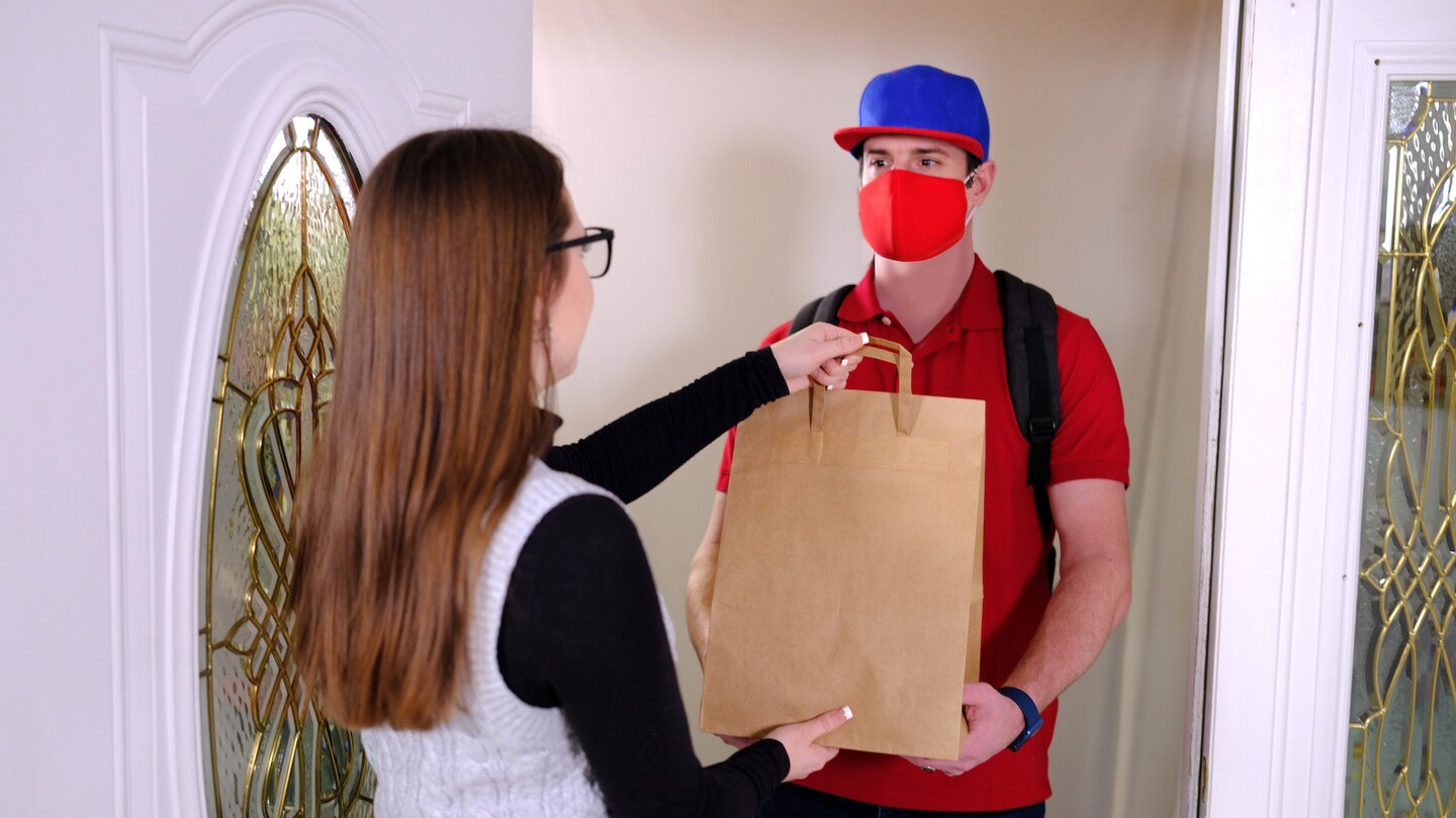 Food Lock&#x2122; - Tamper-Proof, Insulated Delivery Bag
