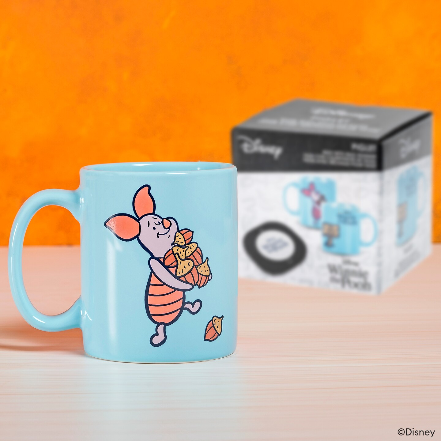 Uncanny Brands Disney Piglet 12oz Mug Warmer Set