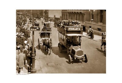 Framed Art Fifth Avenue, Manhattan, 1913 Sepia - Vintage New York City