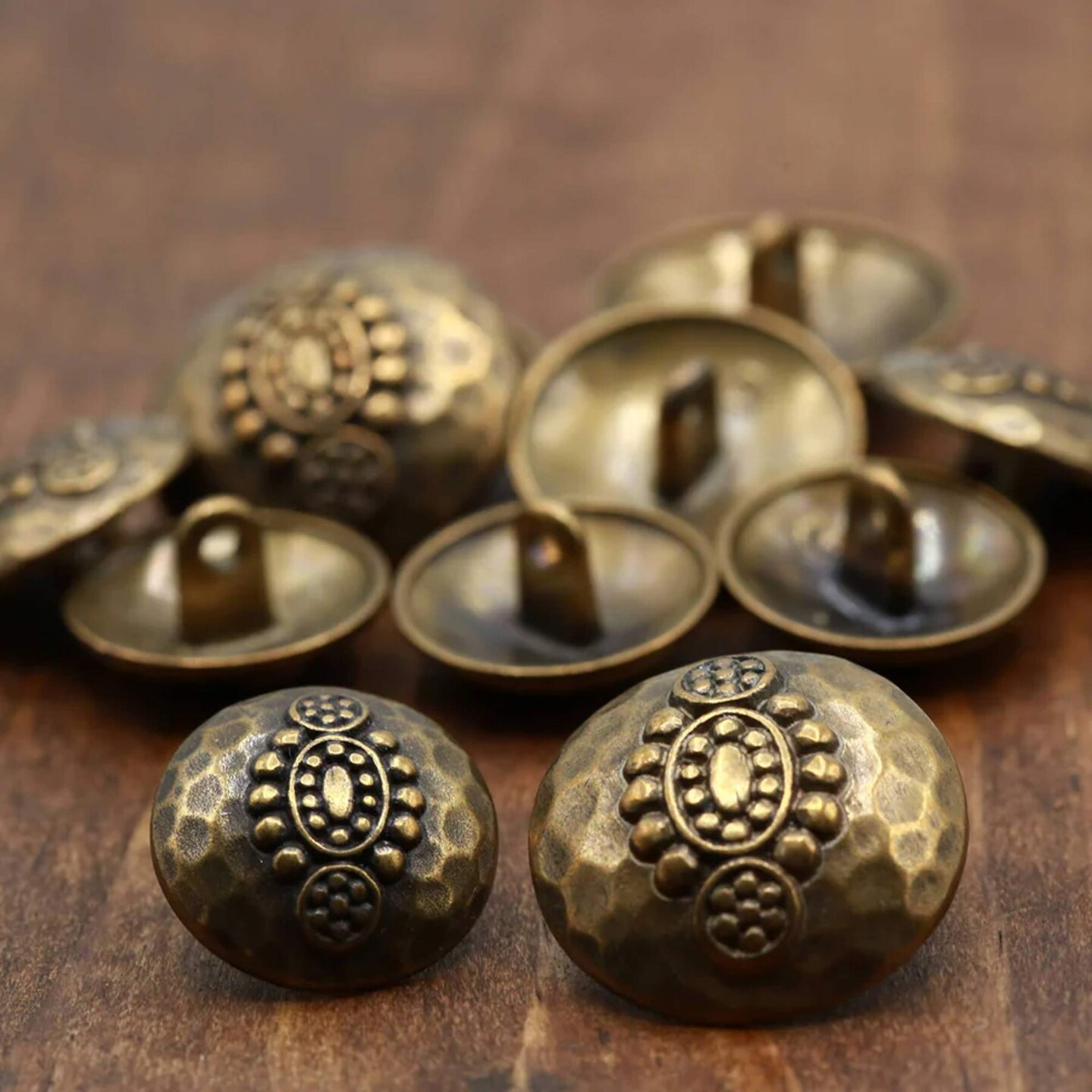 4 Pieces Antique Brass Textured Shank Metal Buttons Size 7/8 Inch