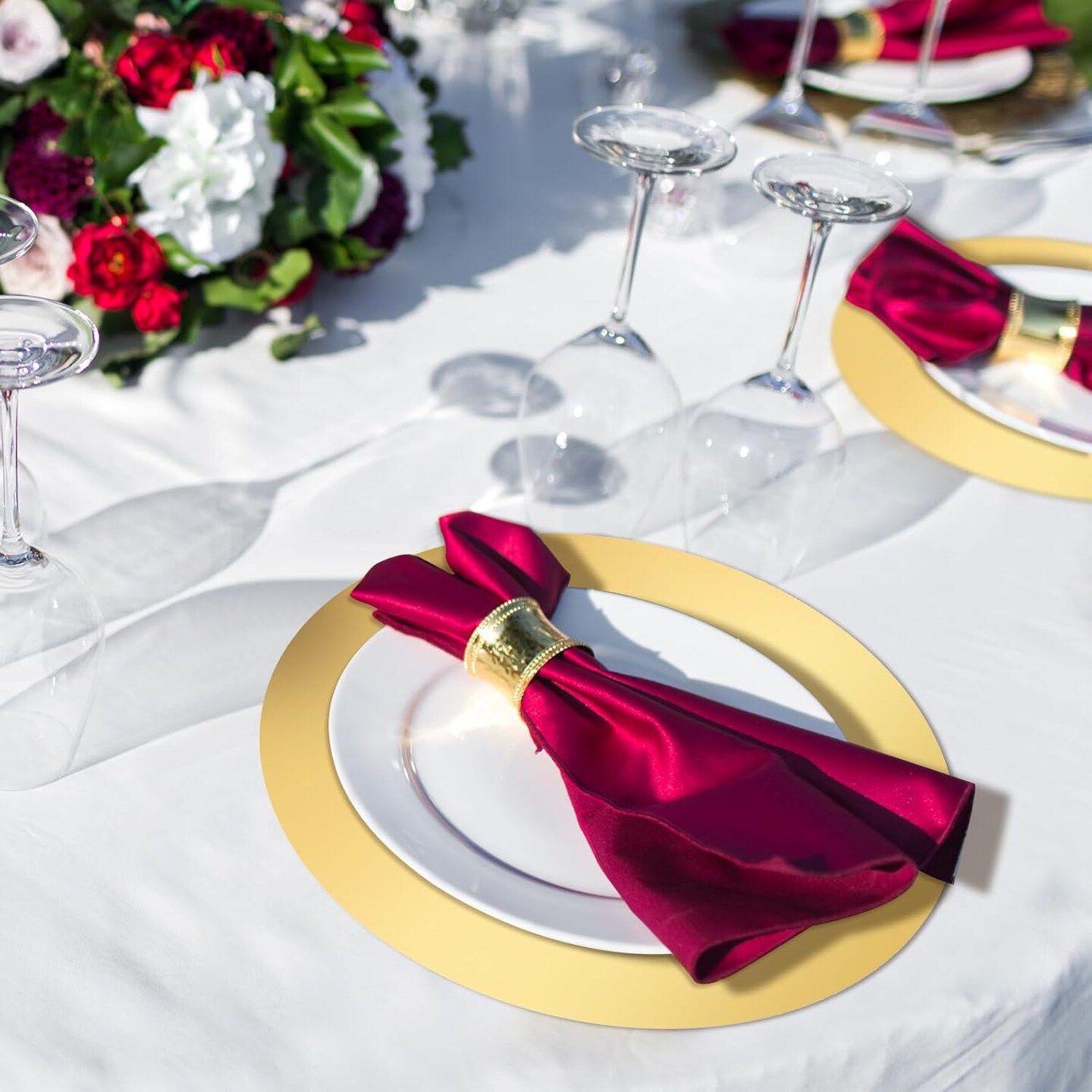 Round Paper Placemats Decorative Disposable Place Mats Table Mats for Dining Wedding Table Decoration Home Banquet New Years Festive Party Birthday Holiday (Gold, 100)