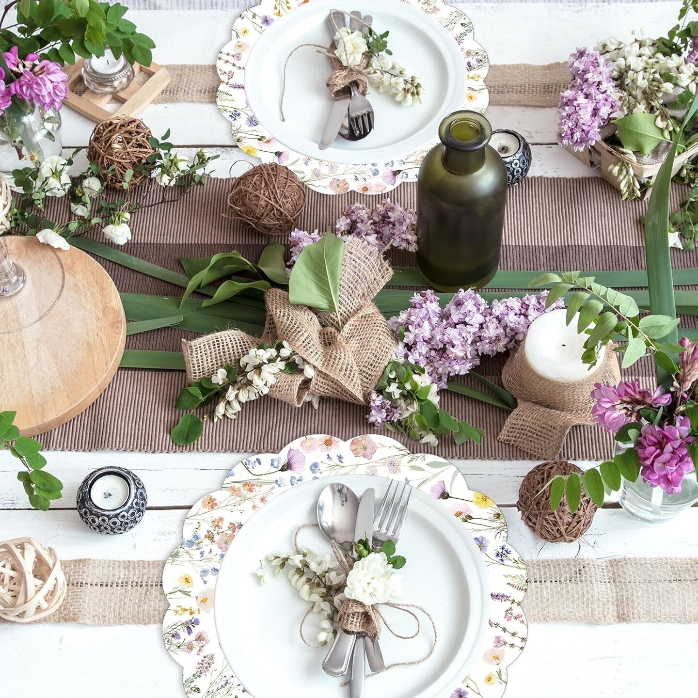 50 Pcs Spring Floral Paper Place Mats, Butterfly Disposable Place Mats, 13.5 inch Scalloped Disposable Placemats Round Placemats for Table Paper Decoration for Birthday Wedding Banquet Party