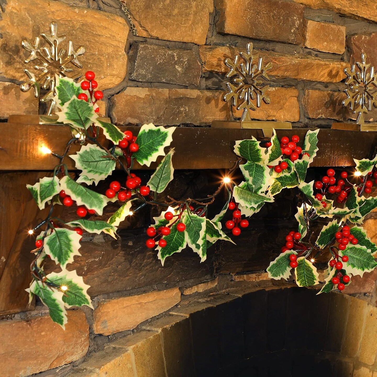 Christmas Garland, 6.5FT Pre-lit Red Berries &#x26; Holly Leaves